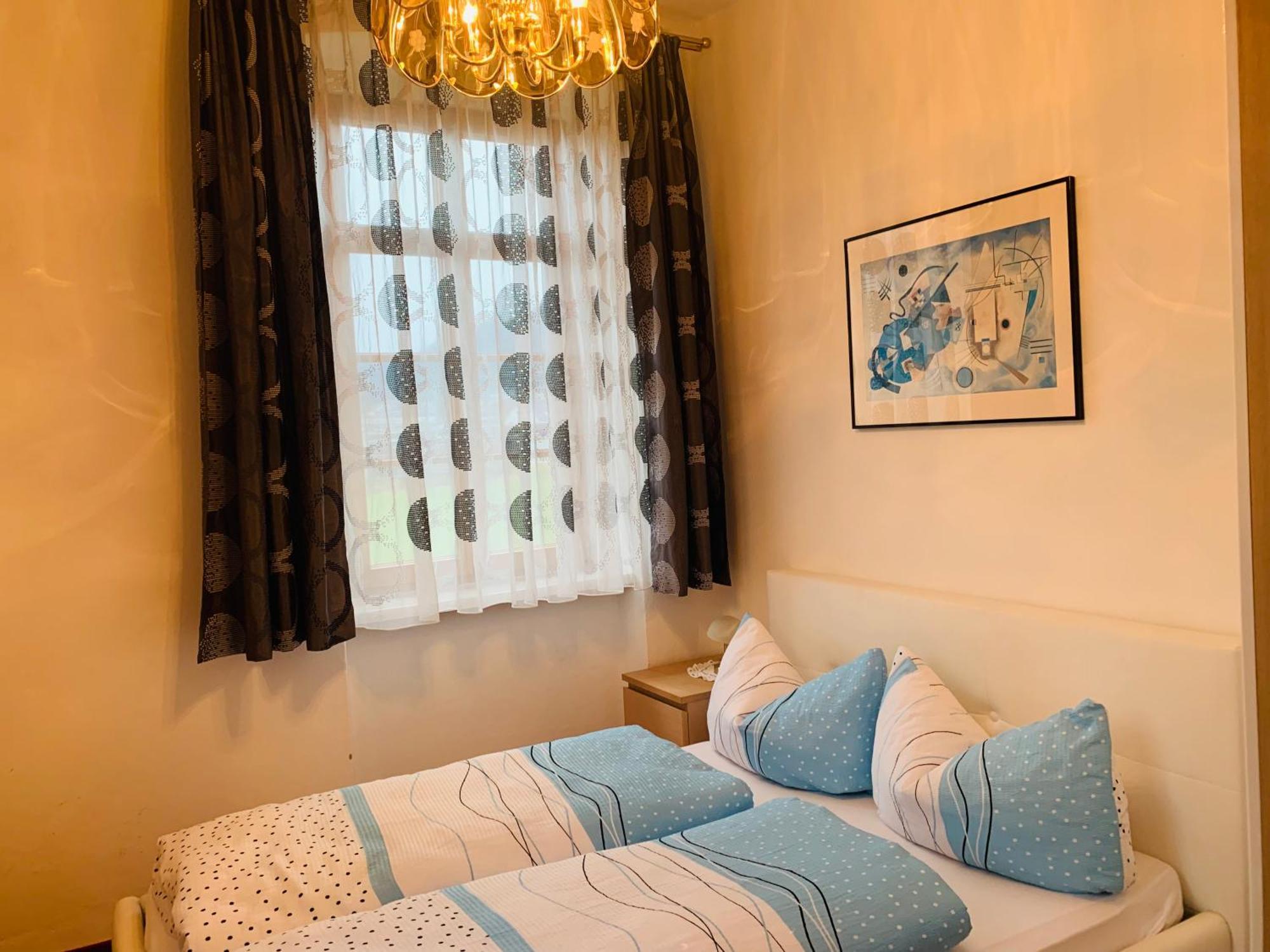 Ferienwohnung Sonnwendhof "Kellerjochblick" Швац Екстериор снимка